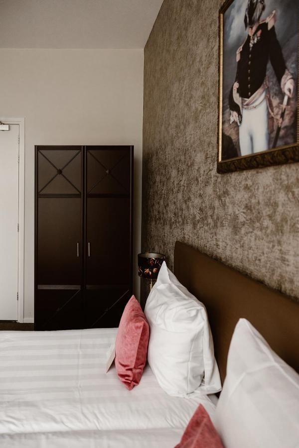 Hotel Amerika โฮกฟานโฮล็อง ภายนอก รูปภาพ